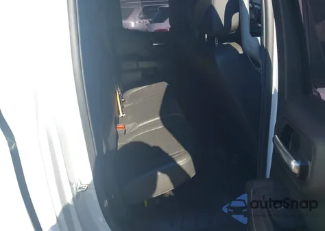 2021 Chevrolet Silverado 1500 4Wd Standard Bed Wt из США, поврежденный, VIN 1GCRYAEF9MZ346052